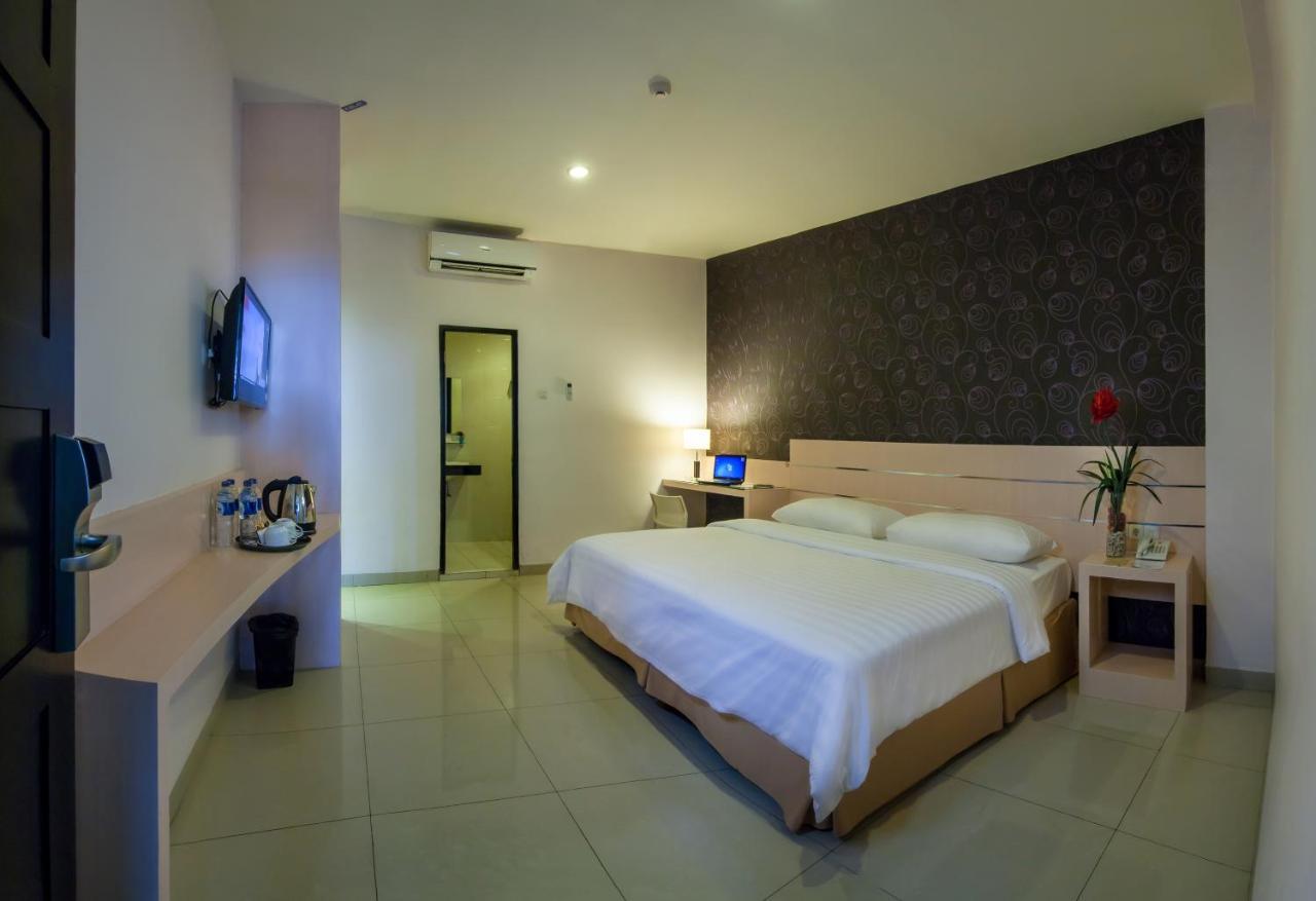 Cordela Hotel Medan Habitación foto